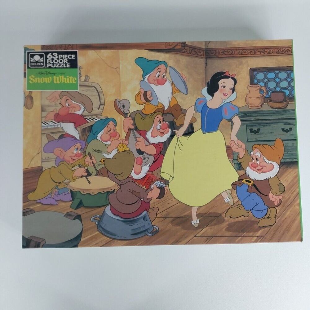 Walt Disney Snow White 63‎ Piece Floor Puzzle Complete Golden 4070A NIB